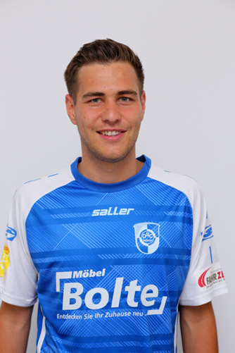 OSC Vellmar Fußball Hessenliga 2016/17Portrait, PorträtRobin WissemannFoto: Andreas Fischer OSC Vellmar Fußball Hessenliga 2016/17Portrait, PorträtRobin WissemannFoto: Andreas Fischer