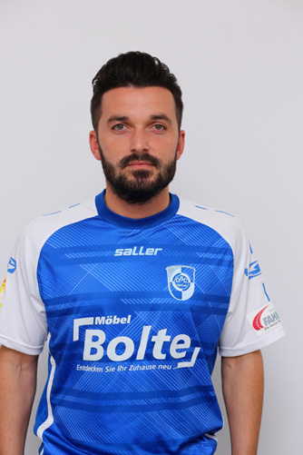 OSC Vellmar Fußball Hessenliga 2016/17Portrait, PorträtEnes GlogicFoto: Andreas Fischer OSC Vellmar Fußball Hessenliga 2016/17Portrait, PorträtEnes GlogicFoto: Andreas Fischer